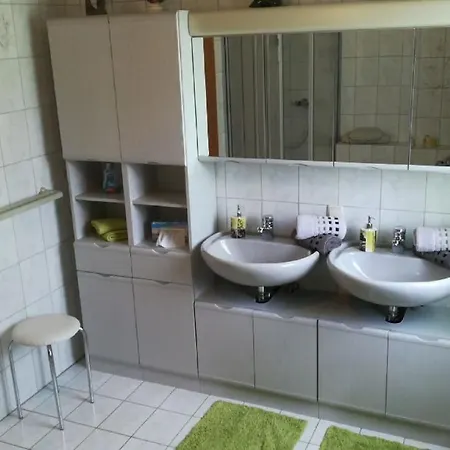 Fischer Brigitte Apartment *